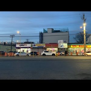 Meet your Posher, Lamia